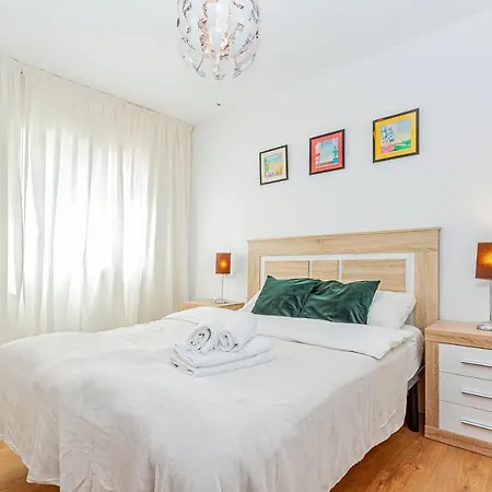 Gerona Levante 公寓