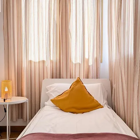 公寓 Gerona Levante *